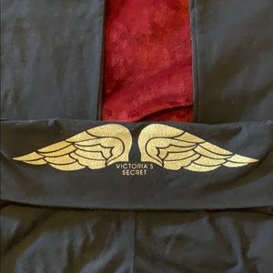 VS Bootcut Yoga Pants